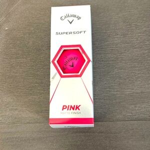 Callaway Supersoft golf balls in matte pink.